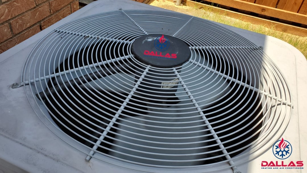 fan running in outside hvac unit